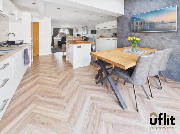 3 bed Detached for sale Image 12