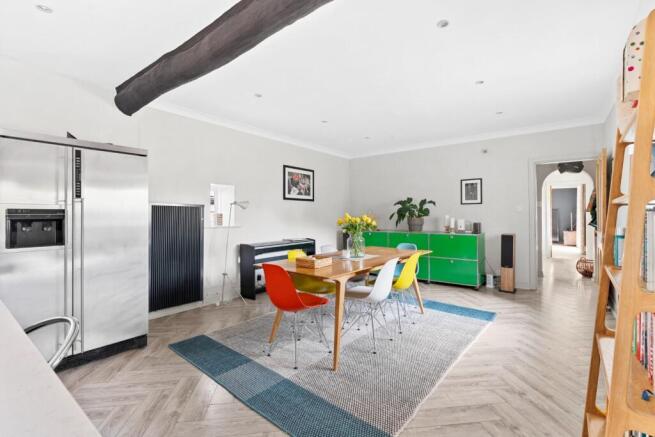 4 bed Terraced for sale Image 7