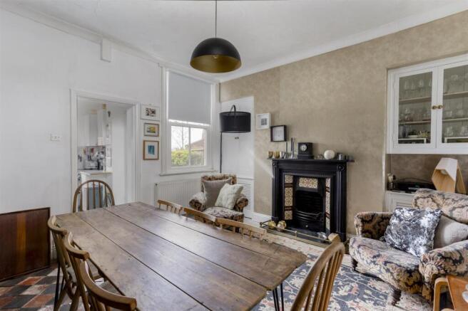 3 bed End of Terrace for sale Image 5