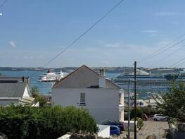 Flat 4, Cliff Court, Pikes Hill, Falmouth TR11 3HN