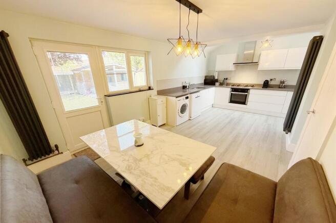 Kitchen Diner