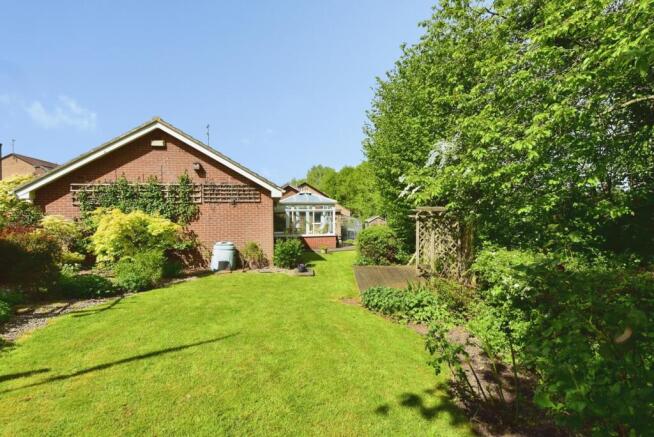3 bed Bungalow for sale Image 10