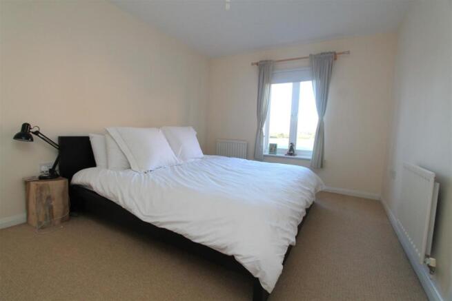 Master Bedroom.JPG