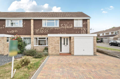 Fanstones Road, Eldene, Swindon, SN3