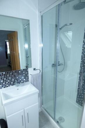 Ensuite Shower