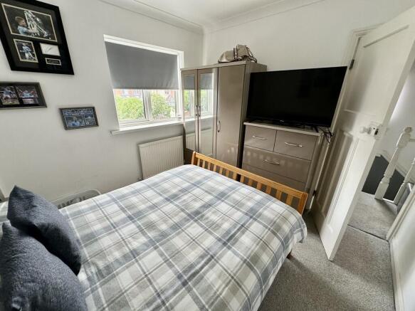 3 bed Semi-Detached for sale Image 10