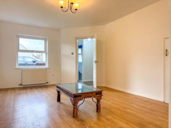 31 Murrays Lake Drive, Santon (9).jpg