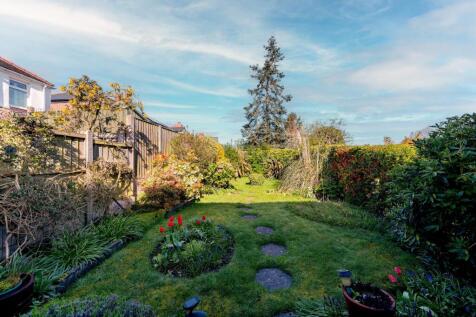 Hutcliffe Wood Road, Sheffield, S8