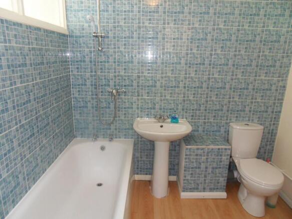 Photo 10