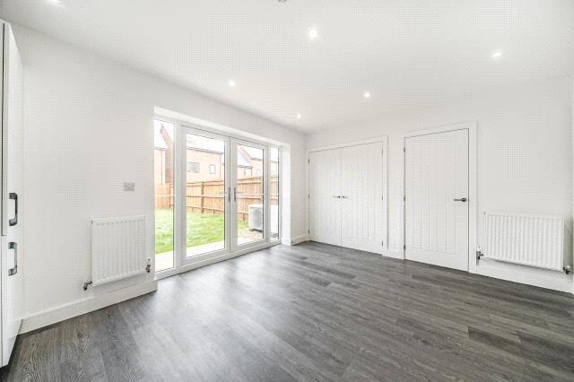 Kitchen/Dining Area
