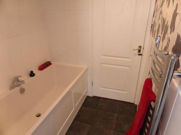 Bath/ Shower Room