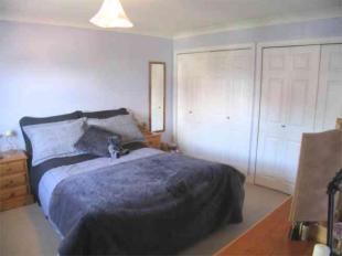 MAIN BED - EN SUITE