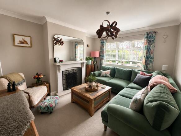 3 bed House to rent Image 8