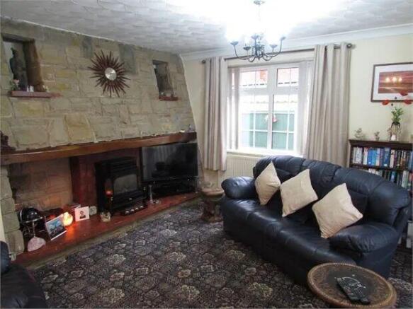 2 bed Detached Bungalow for sale Image 5