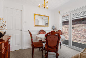 20, Eland Close, Rossington, Doncaster DN11 0YA