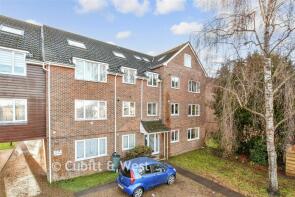 Flat 5, 51 Aplin Court, Grove Road, Sutton SM1 2AW