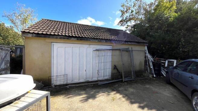 Double Garage