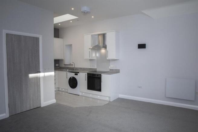 030222-   Bank Chmab