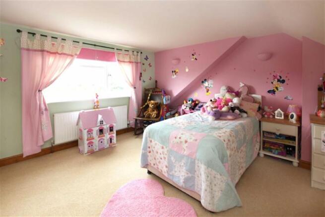 BEDROOM NO.2
