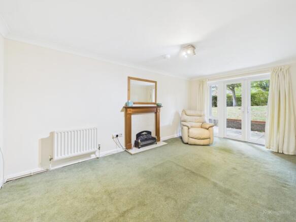 Woollerton Court, Longwick Road, Princes Risborough photo 3