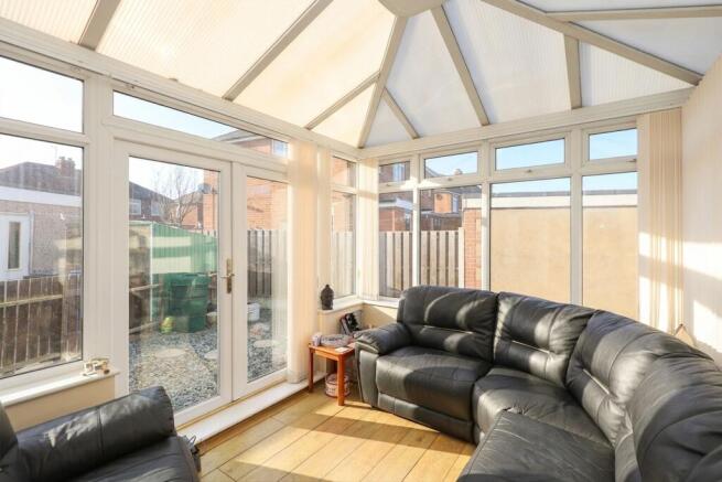 3 bed Semi-Detached for sale Image 4