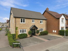 22, Bates Avenue, Arlesey SG15 6AT