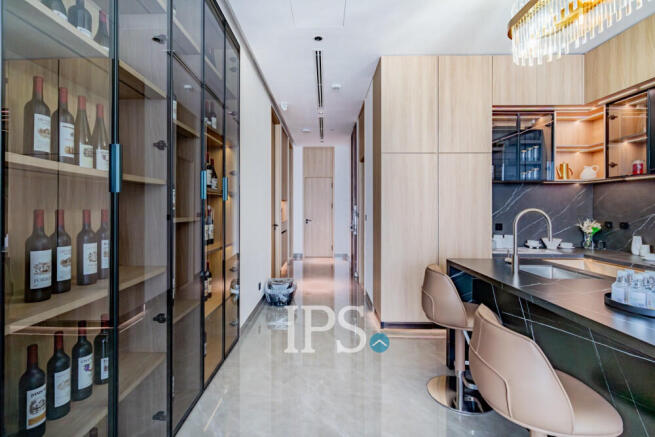 33rd Floor Premium Residence 3 Bedroom Condo For Sale - UC88, BKK1, Phnom Penh