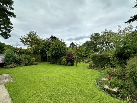 Private Gardens