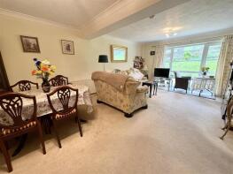 3, 29 High View Court, Silverdale Road, Eastbourne BN20 7AQ
