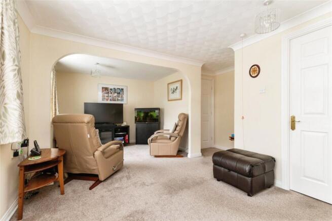 1 bed Flat for sale Image 5