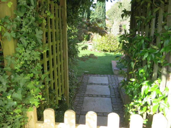 Photo 27