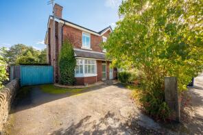 4, Moss Lane, Ormskirk L40 4AU