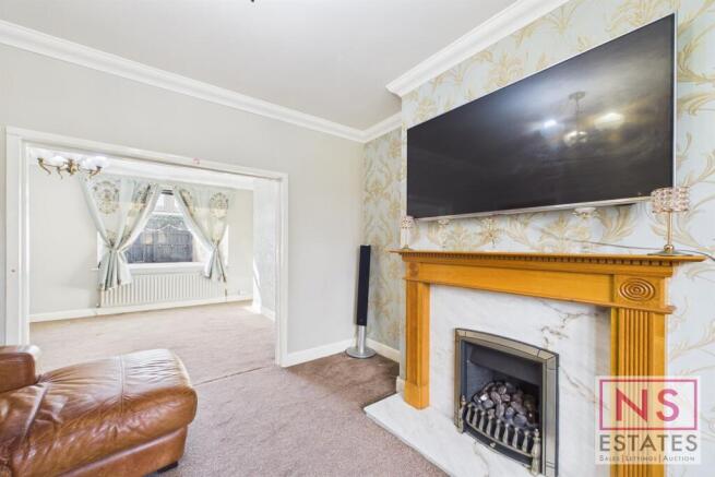 3 bed Terraced for sale Image 8