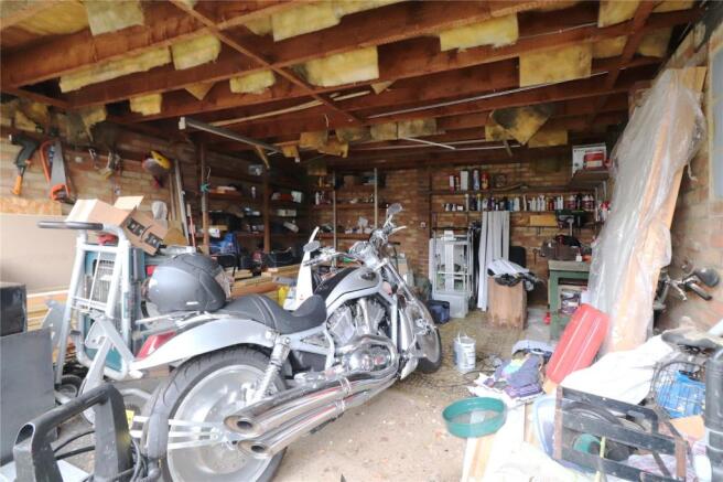 Detached Garage
