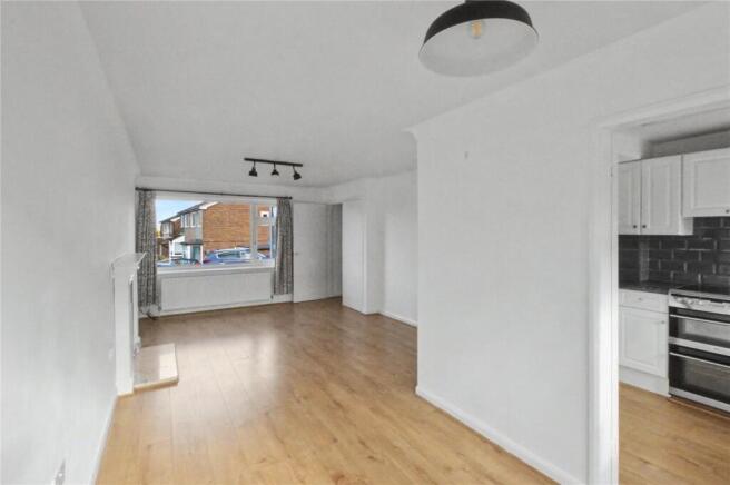 3 bed Semi-Detached for sale Image 4