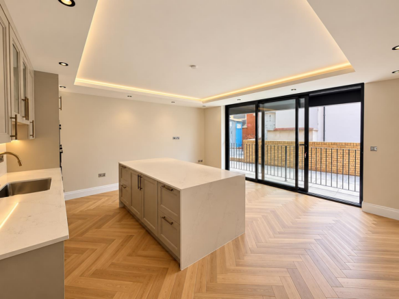 Kitchen/Living area
