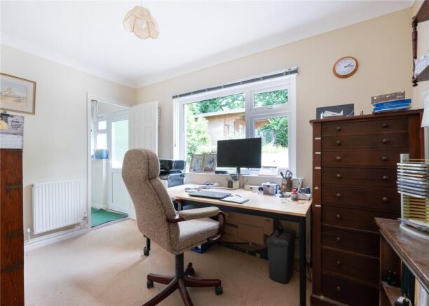 Study / Bedroom 5