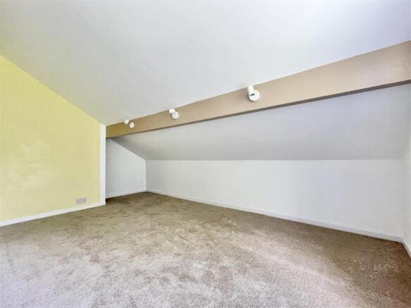 2 bed End of Terrace for sale Image 12