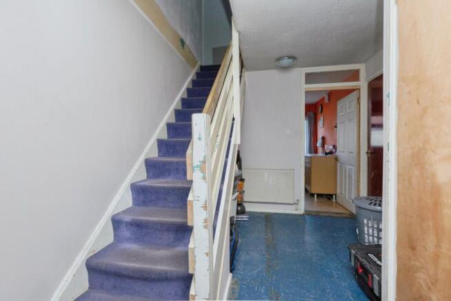 Pitchens Close, Leicester, Leicestershire, LE4 - View 5