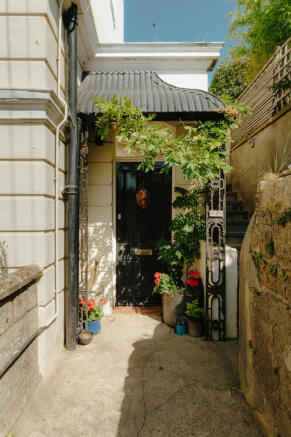 Croft-Hastings-QuarryTerrace-Exterior-3
