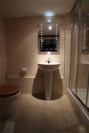 En Suite Shower Room