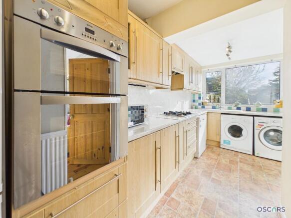 3 bed Terraced for sale Image 5