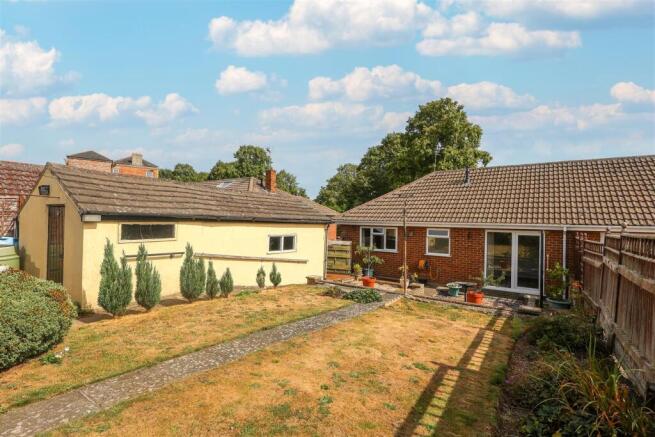 3 bed Semi-Detached Bungalow for sale Image 4