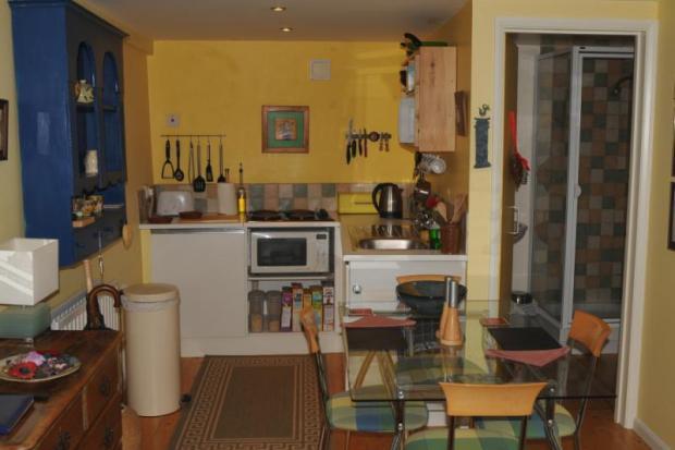 Photo 16