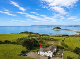 6, Chy-ar-venton, Turnpike Road, Marazion TR17 0DS