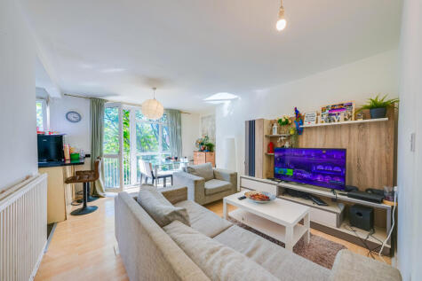 Hevelius Close, London, SE10