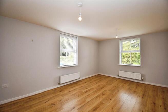 3 bed End of Terrace for sale Image 6