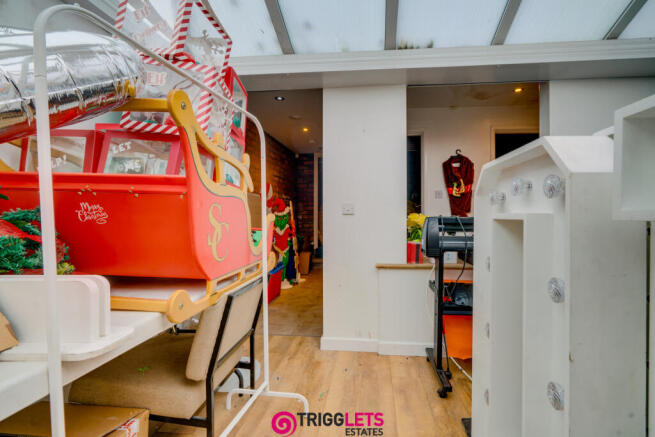 2 bed House for sale Image 10