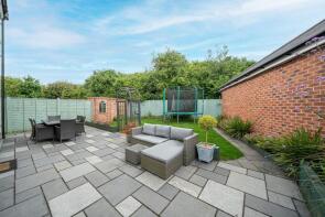 25, Stirrup Way, Andover SP11 6XS