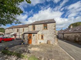 7, Ashwood Road, Fairfield, Buxton SK17 7EL